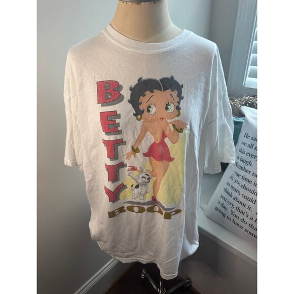 Vintage Betty Boop T-shirt - Picture 1 of 3